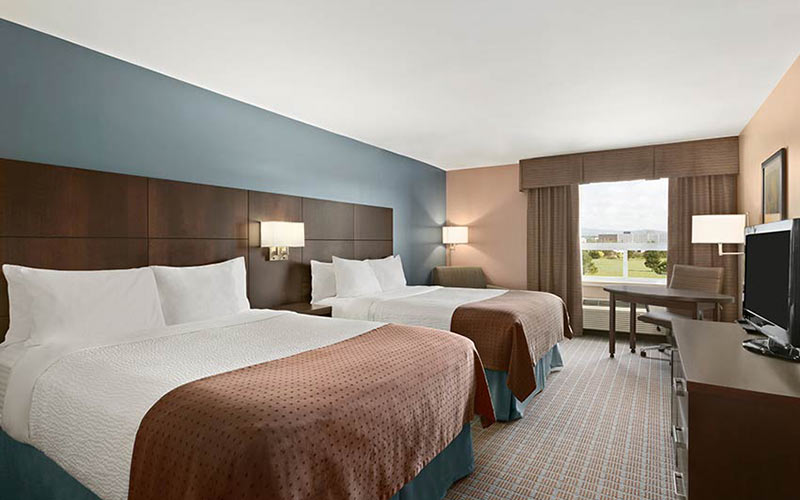 Days Inn Stephenville Standard Room with 2 queen beds